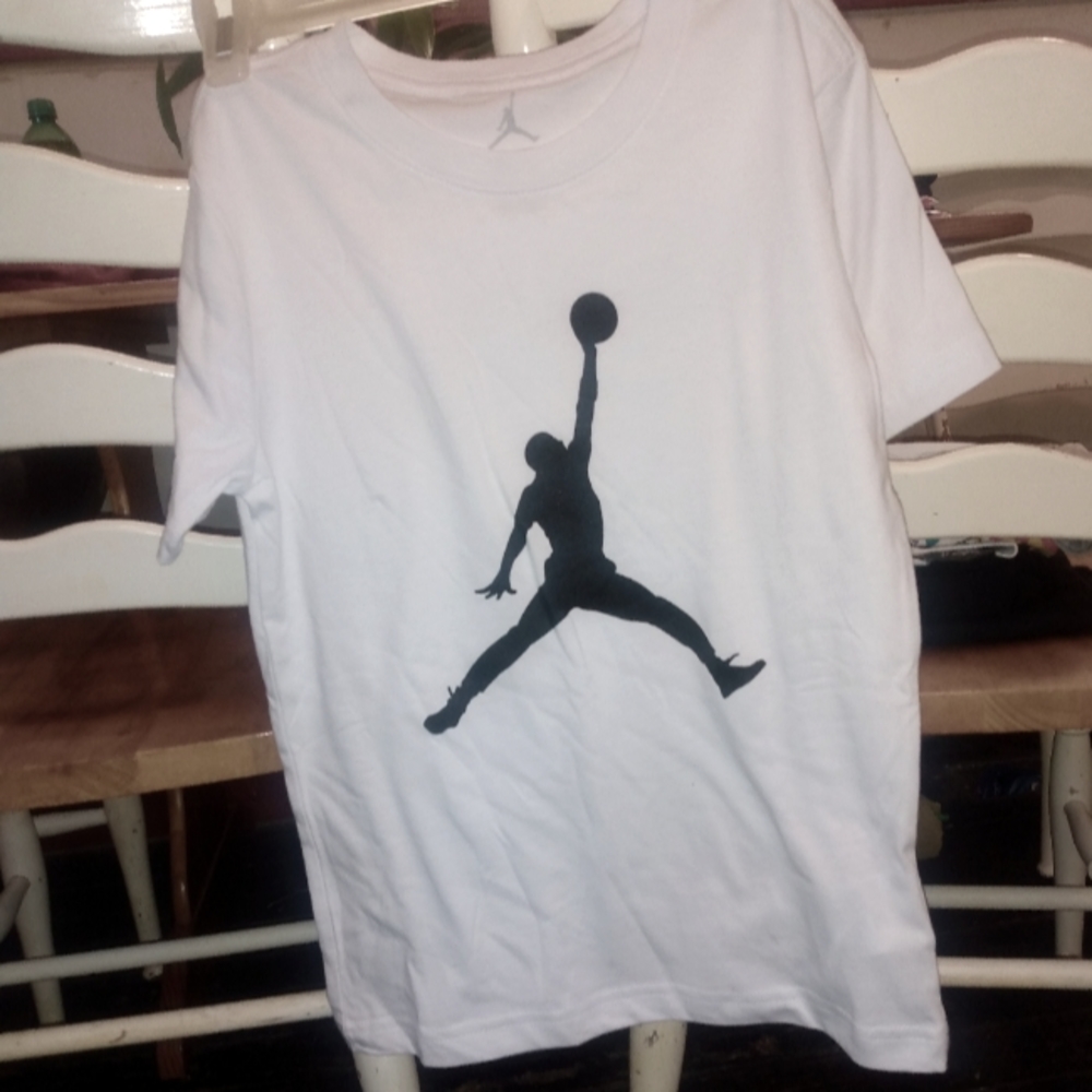 COPY - Jordan Tee Shirt size 8-10